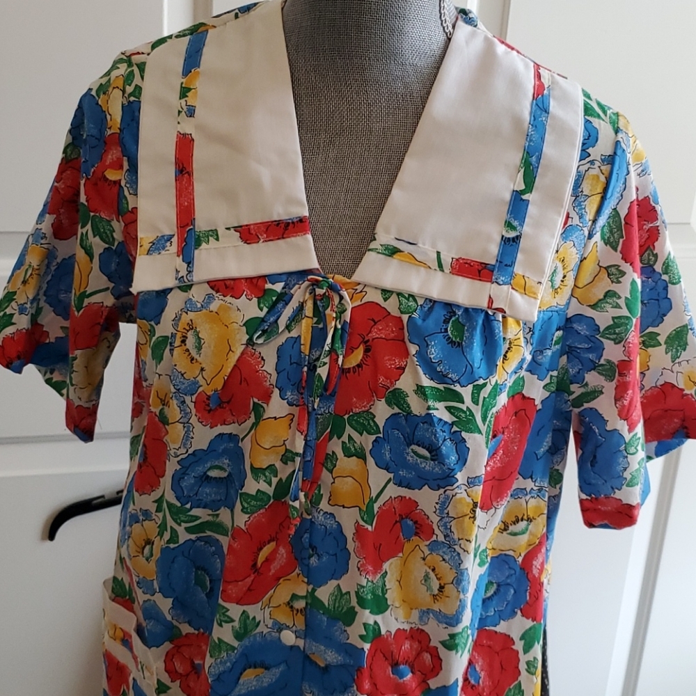 women's vtg all day cafe snap robe housedress DUSTER